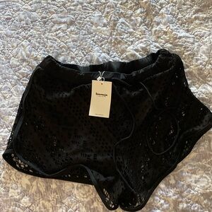 XL  women’s swim shorts